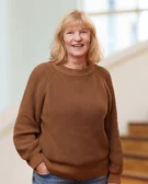 Portrait photo of Bettina Scharner