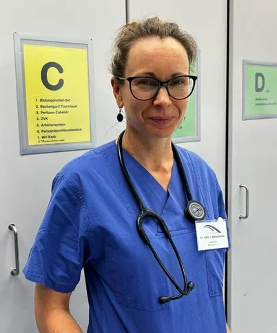 Dr. med. Julia Kühnemund (Foto: Privat) Portraitfoto von Dr. med. Julia Kühnemund