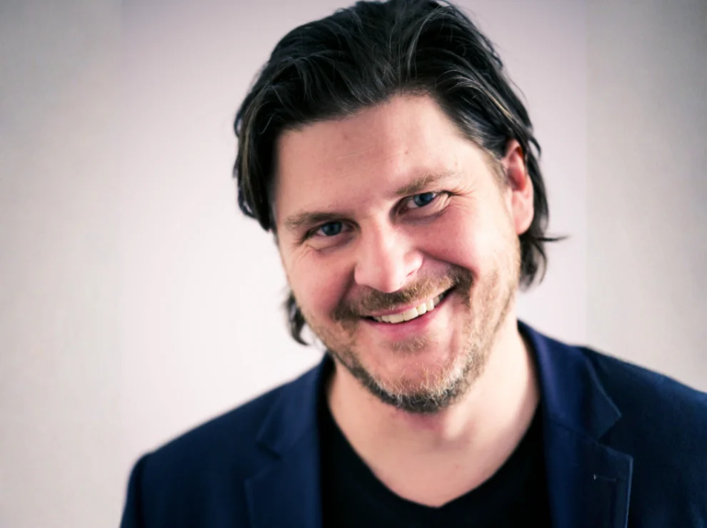 Porträt Oliver Skopec.