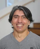 Porträtfoto von Prof. Dr. Bayram Edemir