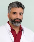 Dr. Sachin Chhatwani (Foto: UW/H) Porträtfoto von Dr. Sachin Chhatwani