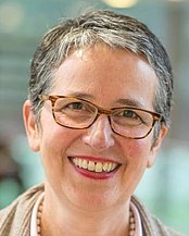 Gabriele Lutz Porträtfoto von Prof. Dr. med. Gabriele Lutz