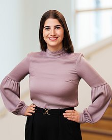 Elisa Mura (Foto: Volker Wiciok | UW/H) Porträtfoto von Elisa Mura