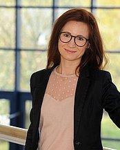 Portrait photo Angelika Taetz-Harrer