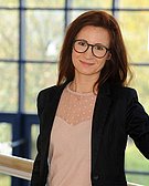 Portrait photo Angelika Taetz-Harrer