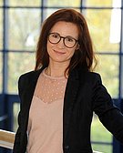 Porträtfoto von Angelika Taetz-Harrer