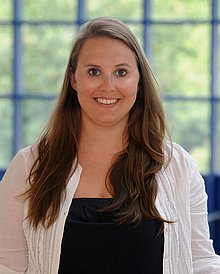 Porträtfoto von Dr. Julia Nitsche