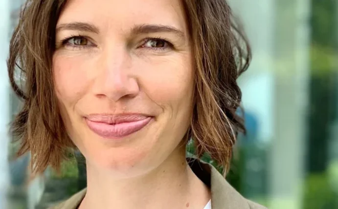Porträtbild von Dr. Julia Wager