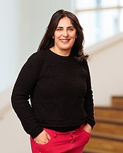 Porträtfoto von Dr. Oezlem Köseoglu-Örnek