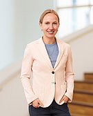 Porträtfoto von Rebecca Böckenholt