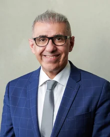 Porträtfoto von Prof. Dr. Gholamreza Danesh 