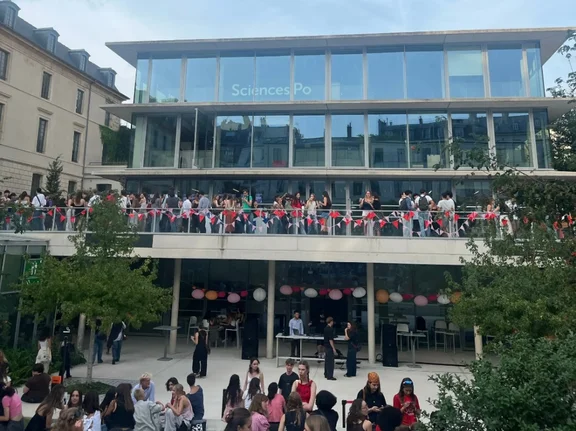 Aufnahme der Sciences Po von außen