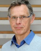 Prof. Dr. med. Bernd Rosslenbroich (Foto: UW/H) Porträtfoto von Prof. Dr. med. Bernd Rosslenbroich