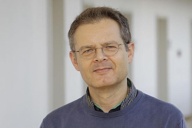Prof. Dr. Ralf Weigel