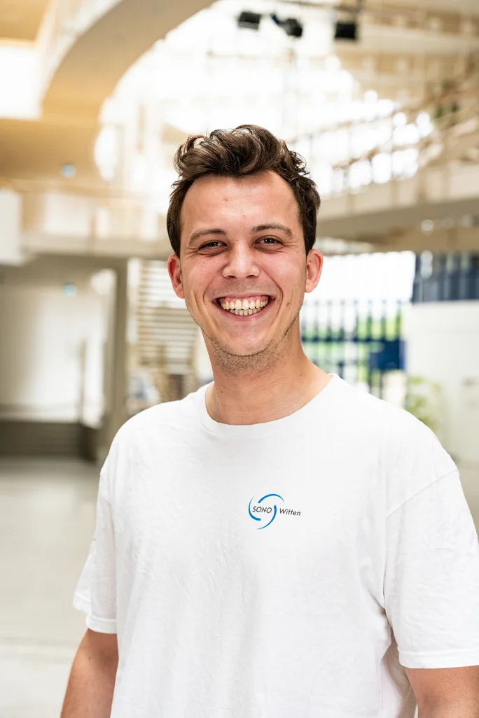 Porträtfoto von Robin Hegmann