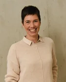 Portraitfoto von Julia Wager