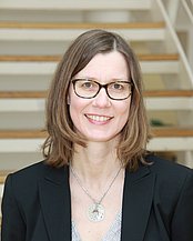 Dr. Ulrike Eberle (Foto: UW/H) Porträtfoto von Dr. Ulrike Eberle