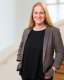 Porträtfoto von Univ.-Prof. Dr. Anne Milek