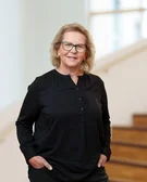 Porträtfoto von Helga Wüst