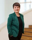 Porträtfoto von Lucy Mindnich