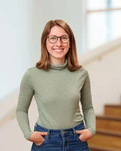 Porträtbild von Theresa Apel