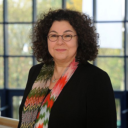 Prof. Dr. Sabine Bohnet-Joschko (Foto: UW/H) Porträtbild von Prof. Dr. Sabine Bohnet-Joschko