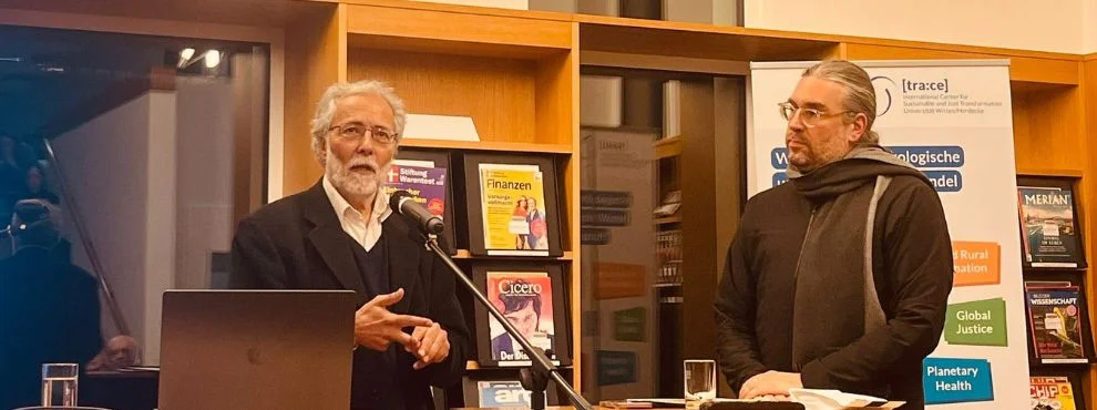 Christoph Bals und Jan-Christoph Heilinger am Rednerpult