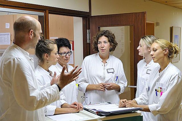 Studierende im integrierten Begleitstudium Anthroposophische Medizin (IBAM)
