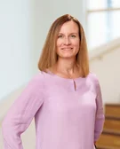 Portrait photo of Julia Scheller