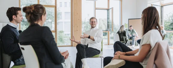 Online-Info-Session Witten MBA Leadership & Management (Foto: UW/H | Michael Schwettmann)