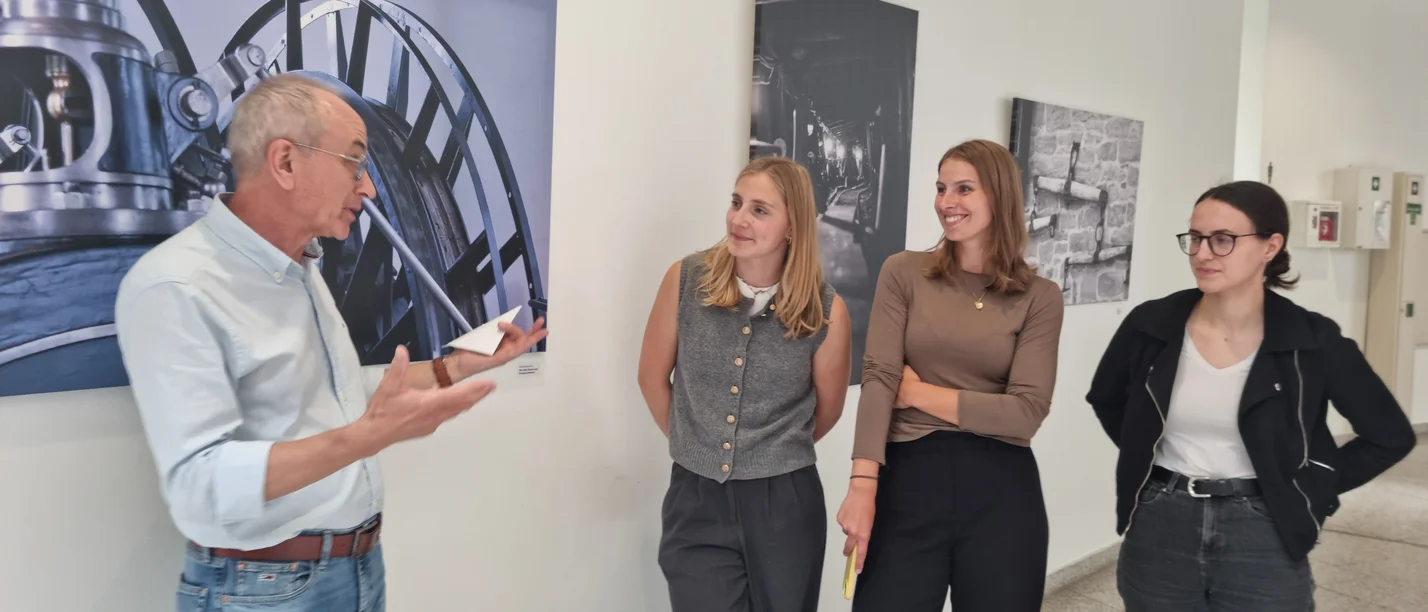 Symbolbild der Ausstellungseröffnung