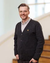 Portrait photo of Johannes Graser