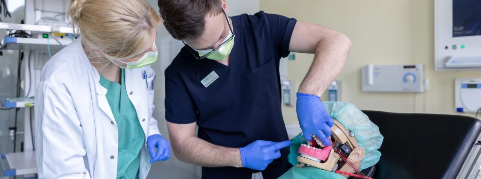 Symbolic image dentistry