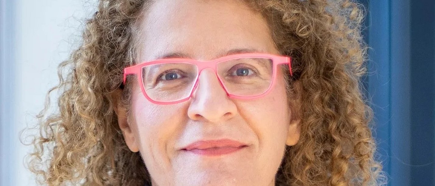 Prof. Tiziana Casciaro von der Rotman School of Management der University of Toronto ist zu Gast an der UW/H. Foto: Eugene Grichko Porträt einer Frau