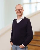 Porträtfoto von Dr. David Hornemann von Laer