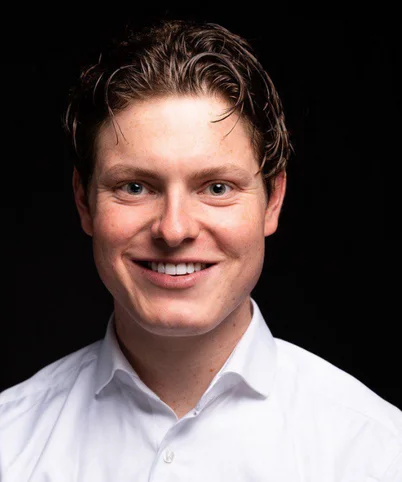 UW/H-Alumnus Moritz Krauss (Foto: Privat) Porträt von Moritz Krauss.