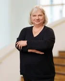 Porträtfoto von Dr. Monika Olivo