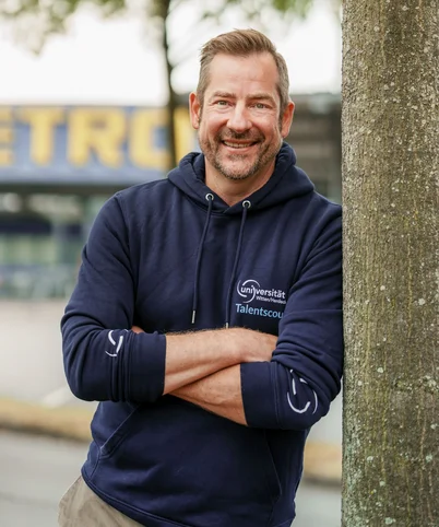 Portraitfoto von Steffen Greubel