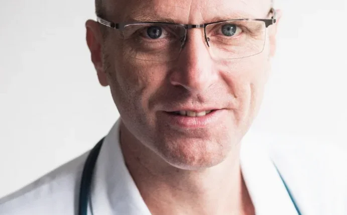 Porträtbild von Prof. Dr. Jost Kaufmann