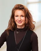 Porträtfoto von Angelika Taetz-Harrer