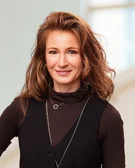 Portrait photo Angelika Taetz-Harrer