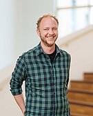 Porträtfoto von Dr. Lennart Müller-Thomsen