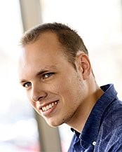 Timo Neunaber (Foto: UW/H) Porträtfoto von Timo Neunaber