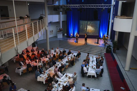 Participants in the Hohenstein Round Table charity event