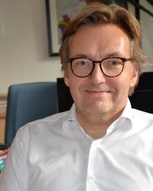 Portraitphoto of Marcel Sieberer