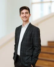 Portrait photo of Nicolás Aguila