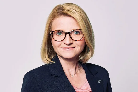 Portraitfoto von Jessica Hirsch 