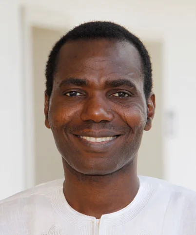 Waidi Adebayo (Photo: UW/H) Portrait photo of Waidi Adebayo