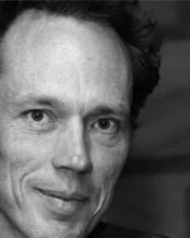 Portrait photo Stephan Baumgartner