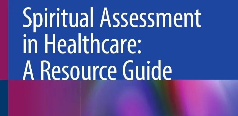 Buchcover Spiritual Assessment in Healthcare: A Resource Guide. Weiße Schrift auf blauem Grund mit violetten Elementen